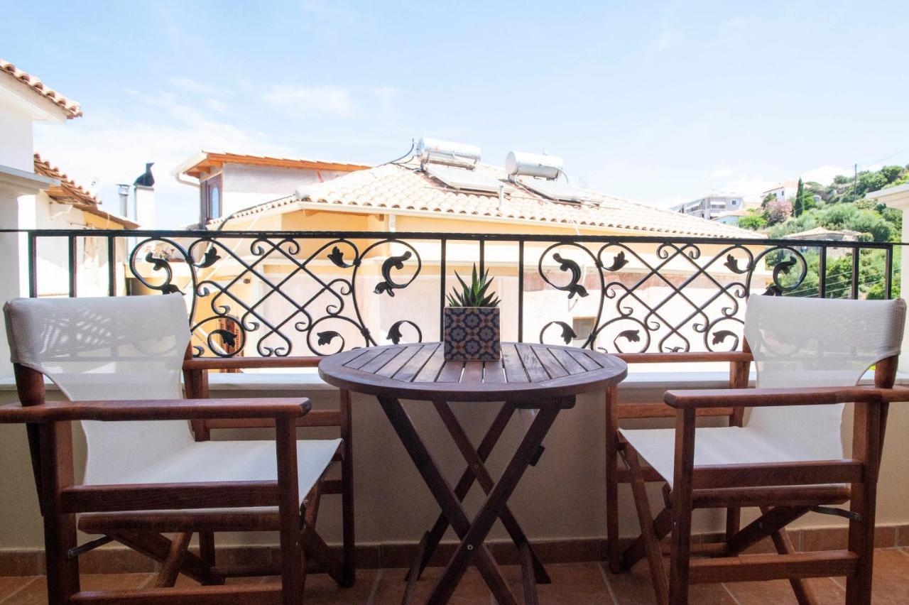 Agapi 'S Place Pylos Exterior photo